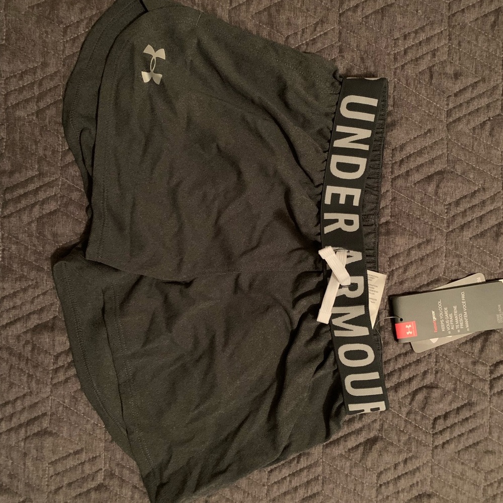 Under Armour Girls Shorts - new with tags